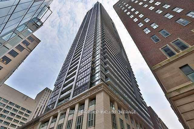 Indx 2 Bedroom Condo Unit In Financial District With Gorgeous Skyline And Lake Views.