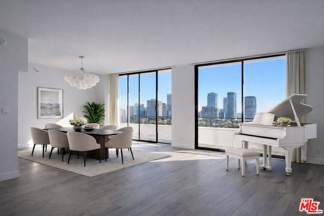 10390 WILSHIRE BLVD 2BR Westwood La