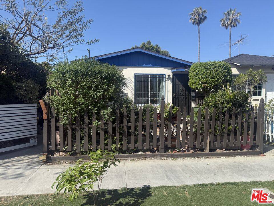 4207  S Centinela Ave 3BR Marina Del Rey La