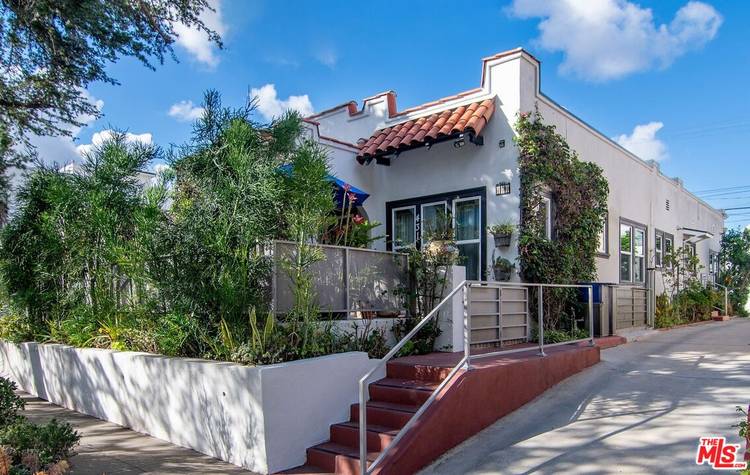 429  N Norton Ave 4BR Mid Wilshire La