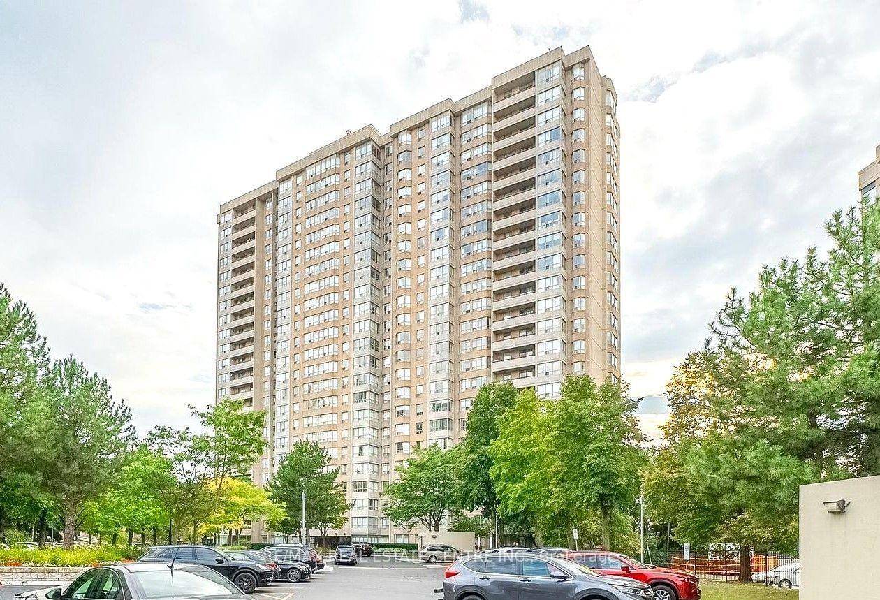 First Time Buyers Completely Renovated Unit With New Appliances 3 Bedroom And Solarium Den 2 Washrooms One With New Standing Shower New Zebra Blinds Throughout Minutes to 401 407 410 ...