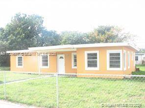 Beautiful Home in the desire neighborhood of BUNCHE PARK.