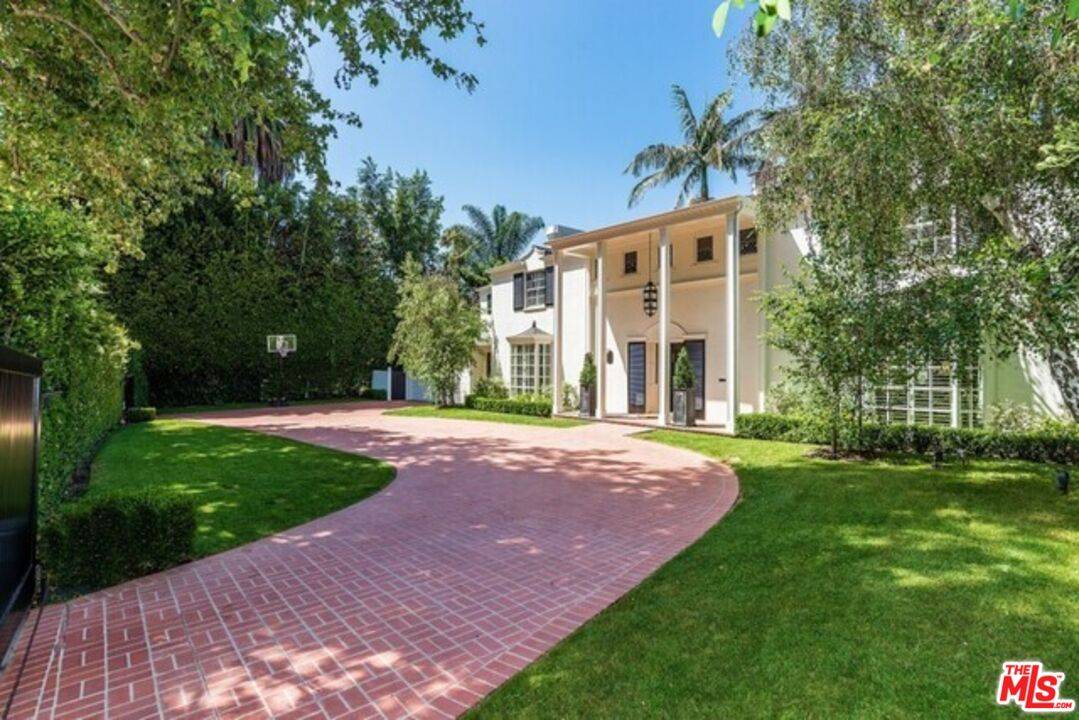 415 S Beverly Glen Blvd 4BR Westwood La