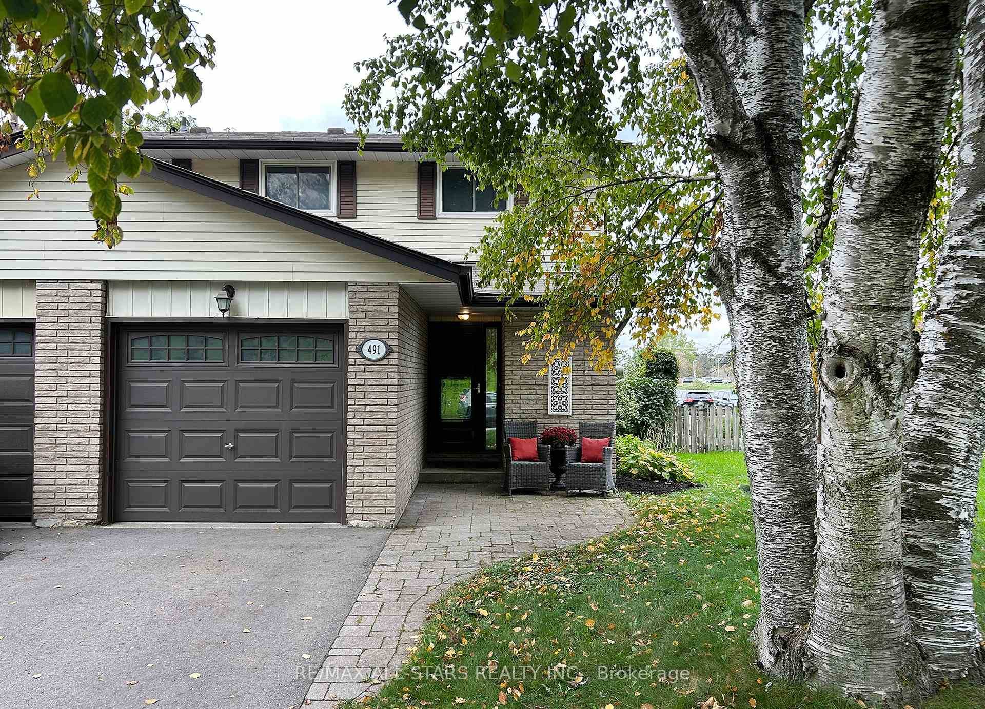 Welcome to this charming sun filled semi detached home centrally located in the vibrant town of Port Perry.