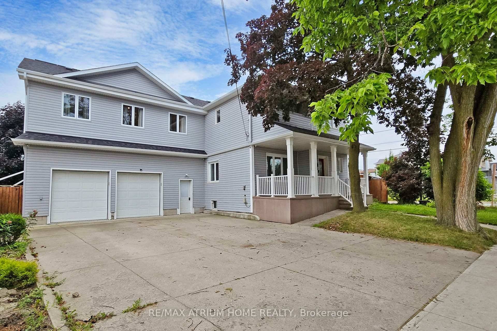 Spacious Sun Filled Home On A Wide Lot, Close To Many Sought After Schools amp ; Waterfront Trails.