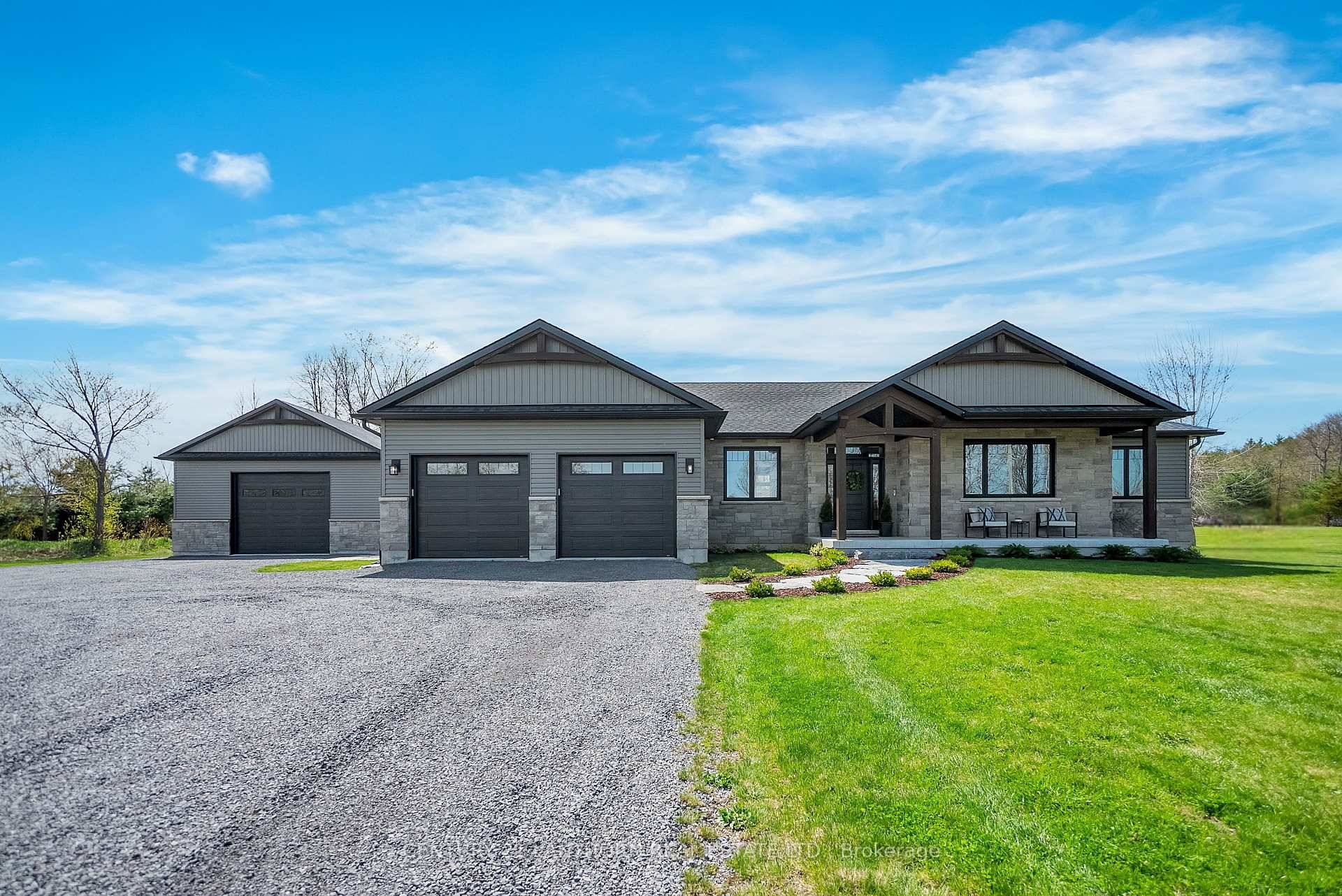 Experience the best of rural living at 37 Rapids Road !