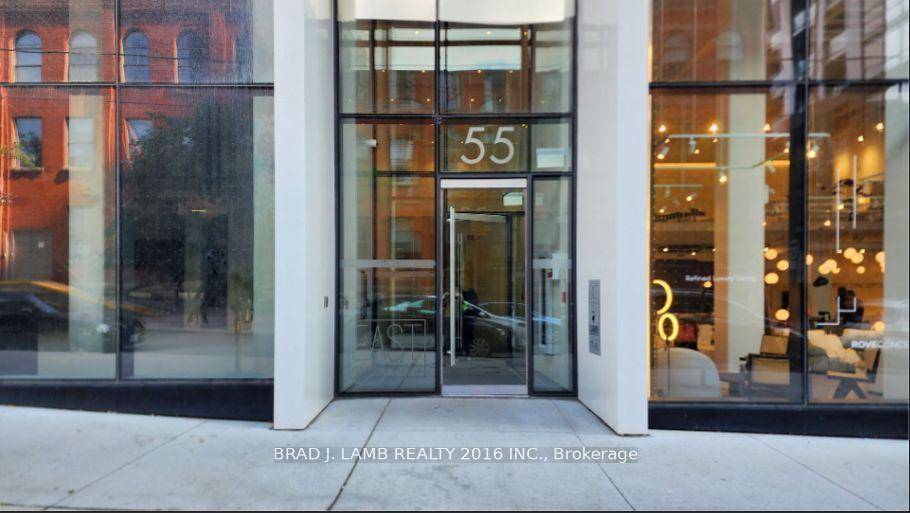 Welcome to East 55 Condos, where contemporary design meets urban convenience !