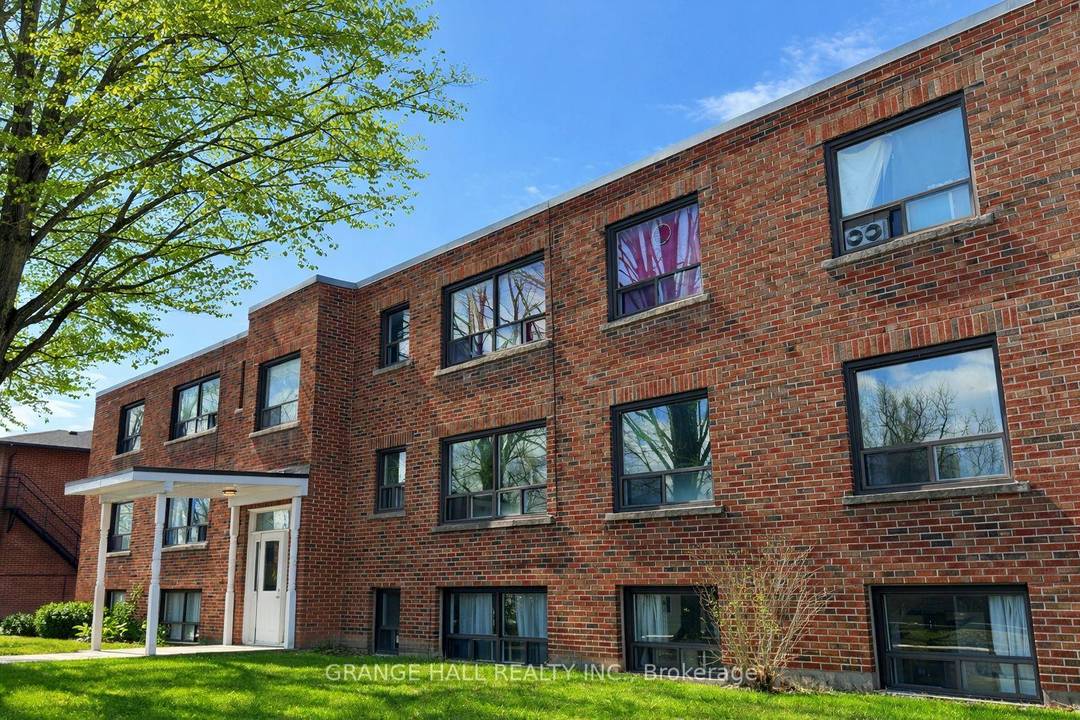 Well maintained 12 unit apartment building featuring a desirable unit mix of five 2 bedroom units, six 1 bedroom units, and one studio.