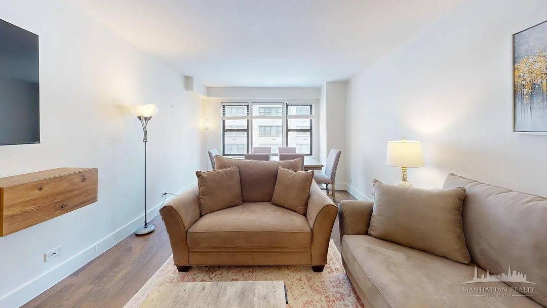 Beautiful oversized 1 bedroom 1 bathroom apartment at The Blake.