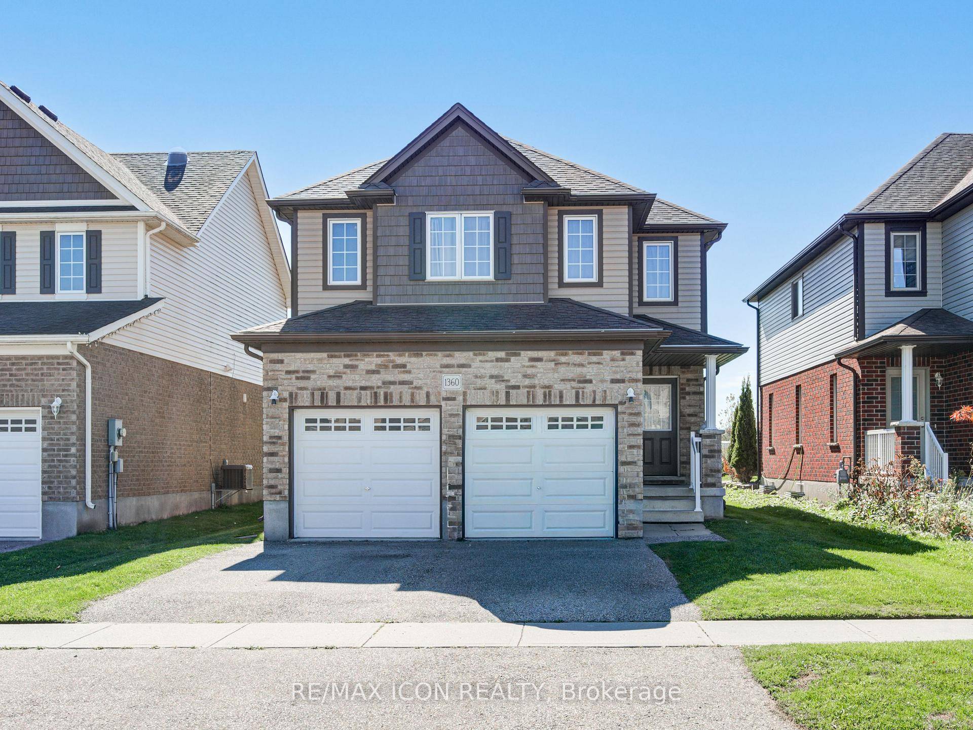 Welcome to 1360 Caen Avenue in Woodstocks desirable Devonshire neighbourhood.