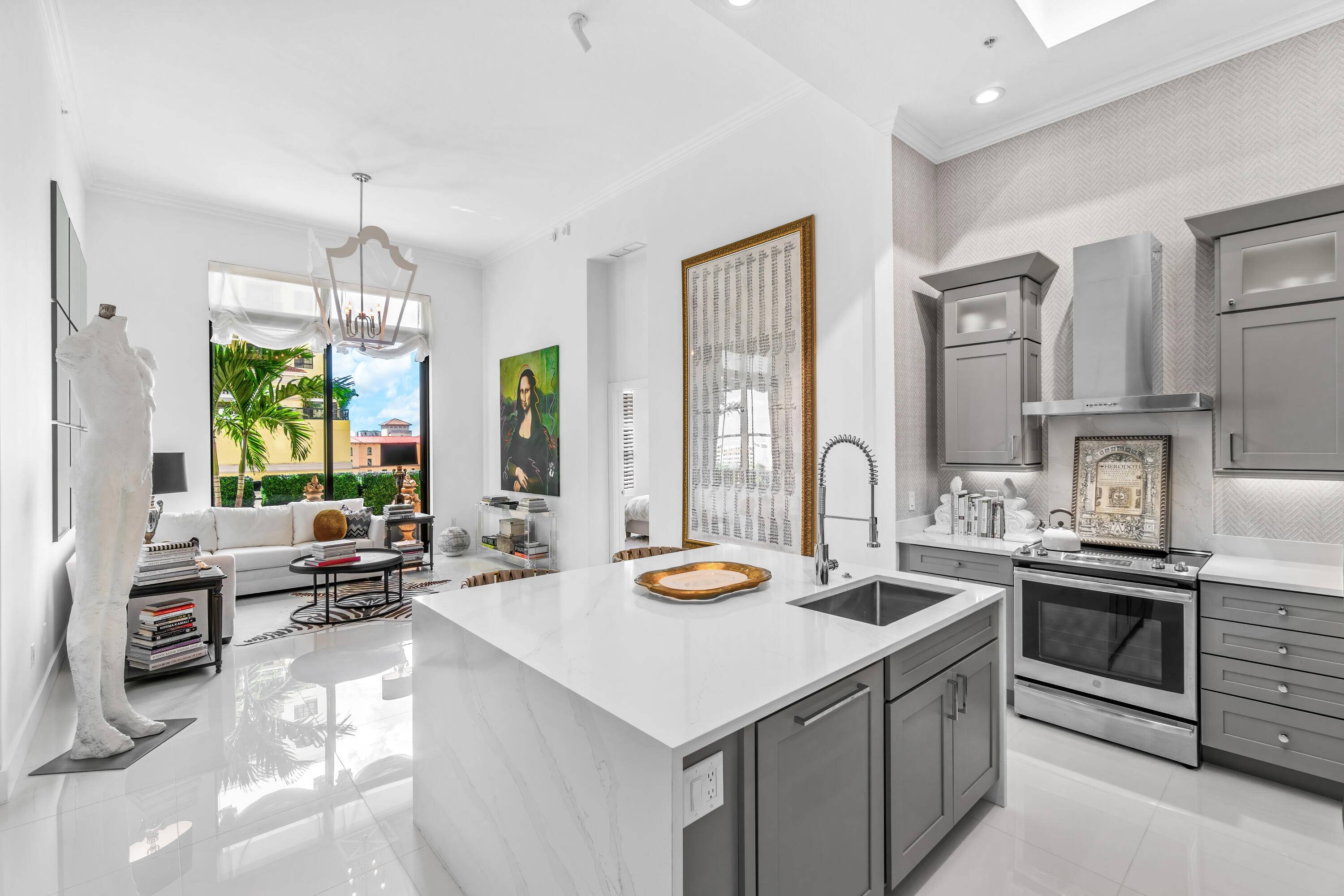 In the heart of downtown West Palm Beach, you'll find a stunning fully renovated condo that exudes modern luxury.