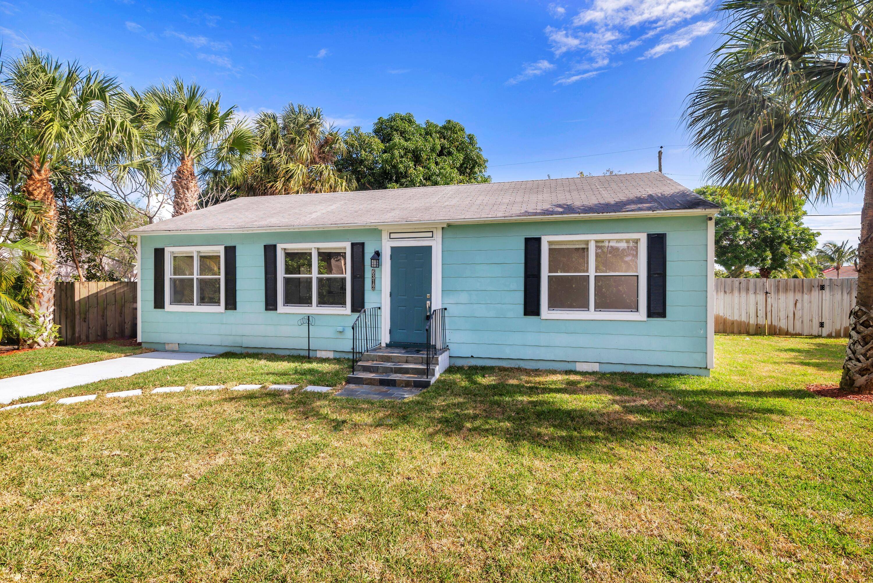 This tastefully renovated home, boasta two spacious bedrooms, and an open living space that is flooded with natural light, ideal for dining, entertainment and relaxing.