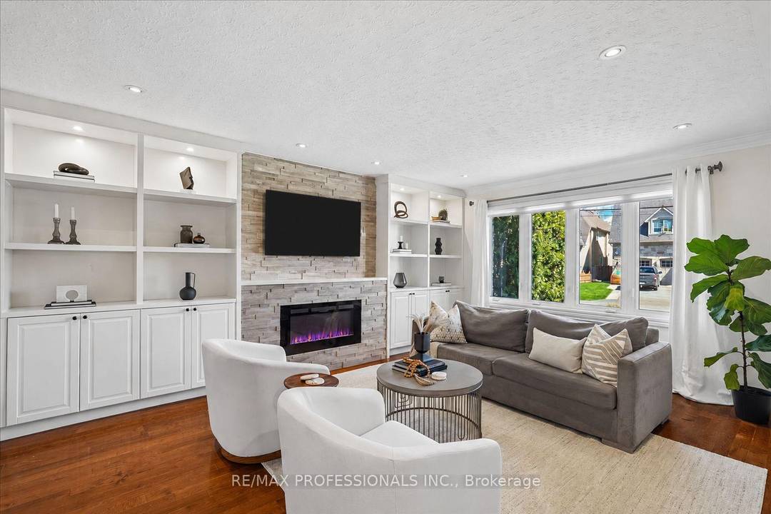 Springbrook Gardens is one of west Toronto's best kept secrets a neighbourhood that delivers everything The Kingsway is known for, including some of the most sought after school catchments in ...
