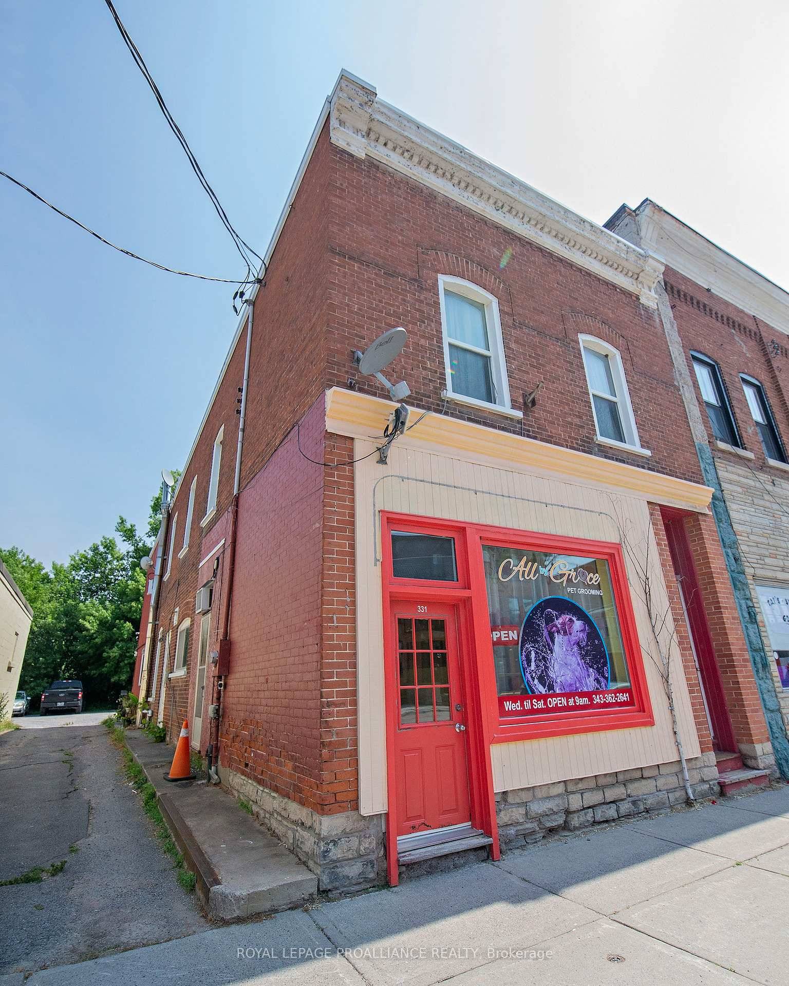 Excellent investment opportunity in the heart of Tweed !