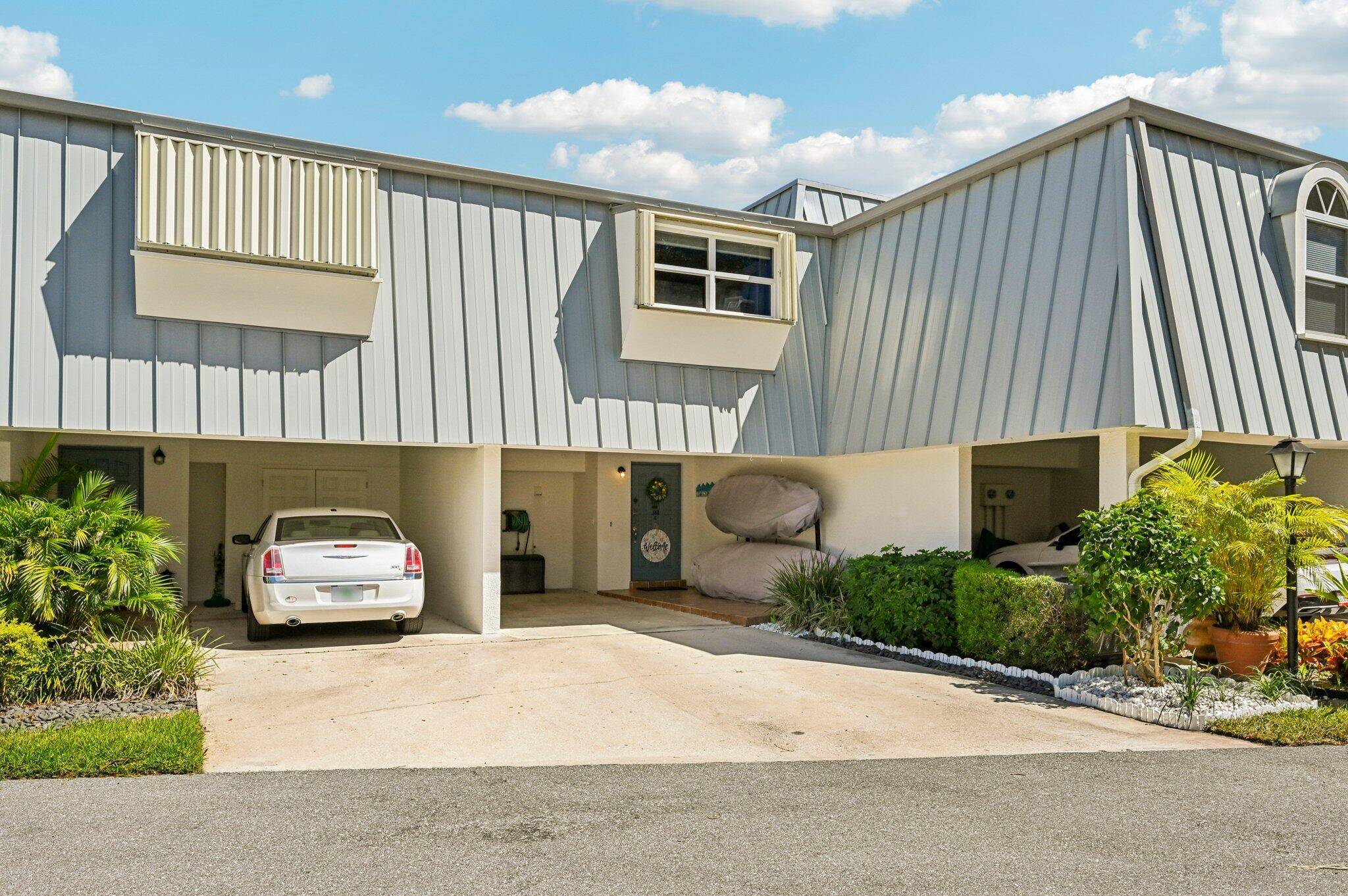 Welcome Home ! This charming, move in ready 3BR, 2Bth townhome is completely updated for worry free, modern living.