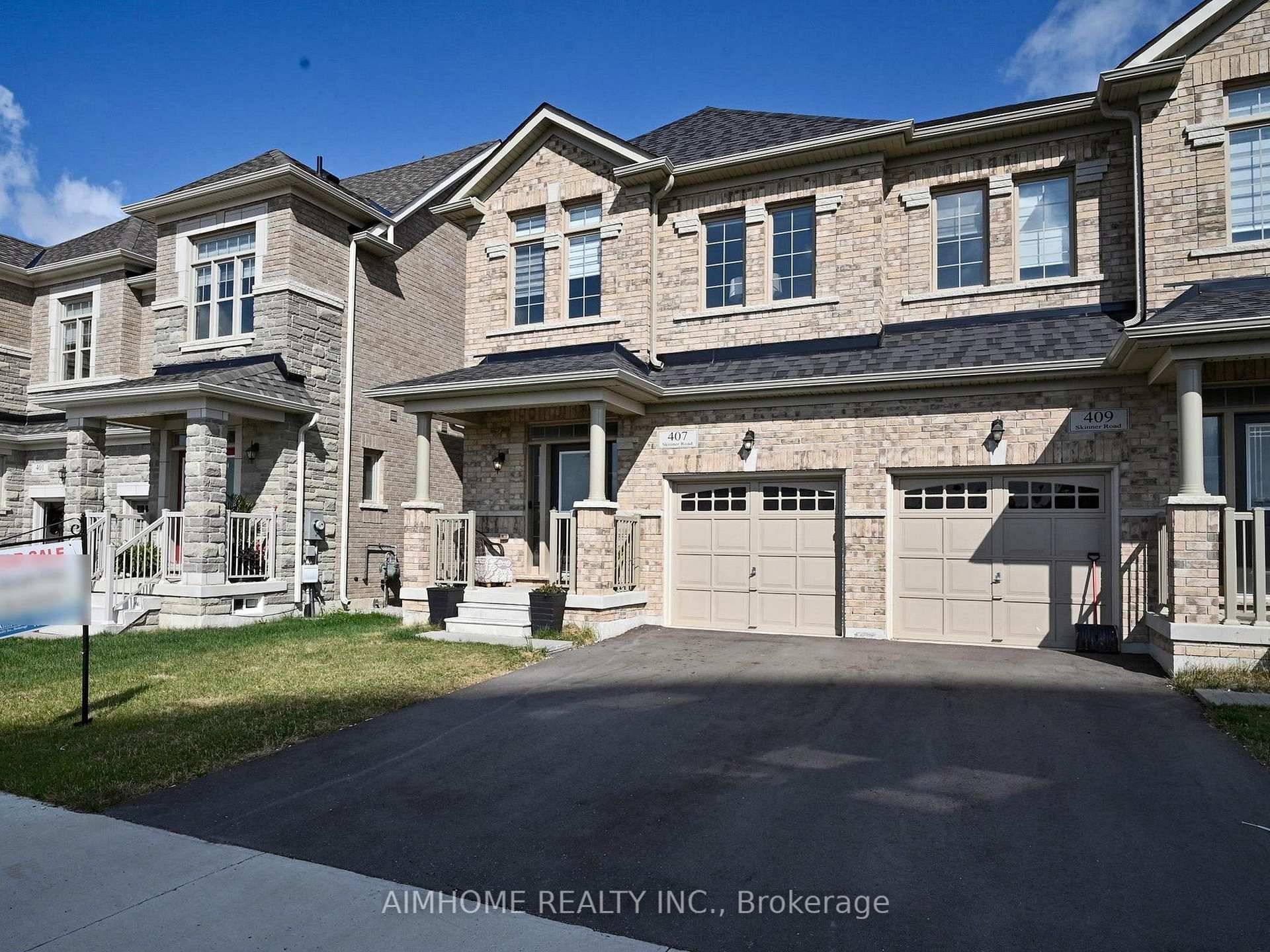 BIG SEMI IN THE AREA. Easily get separate entrance, This property sounds like a gem for anyone looking for a spacious, versatile home in the desirable Waterdown area.