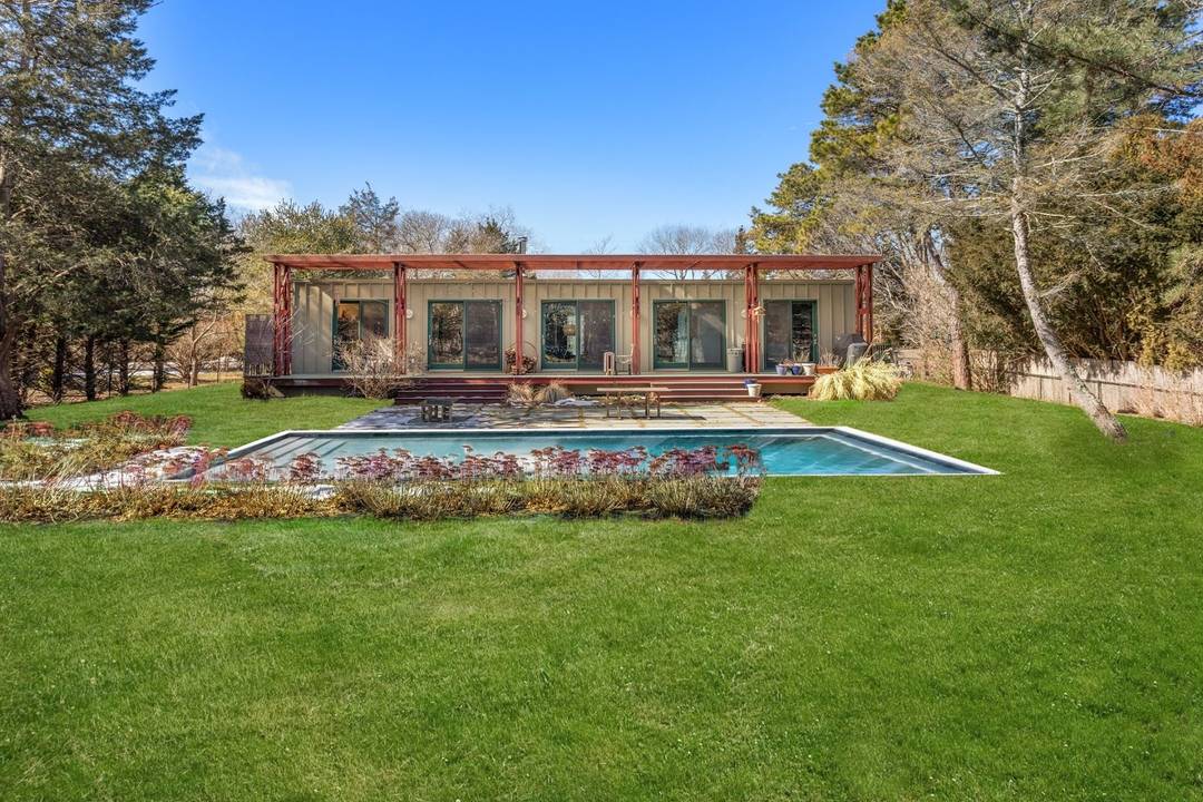 The A.s.a.p. House - Modern, Unique and Green