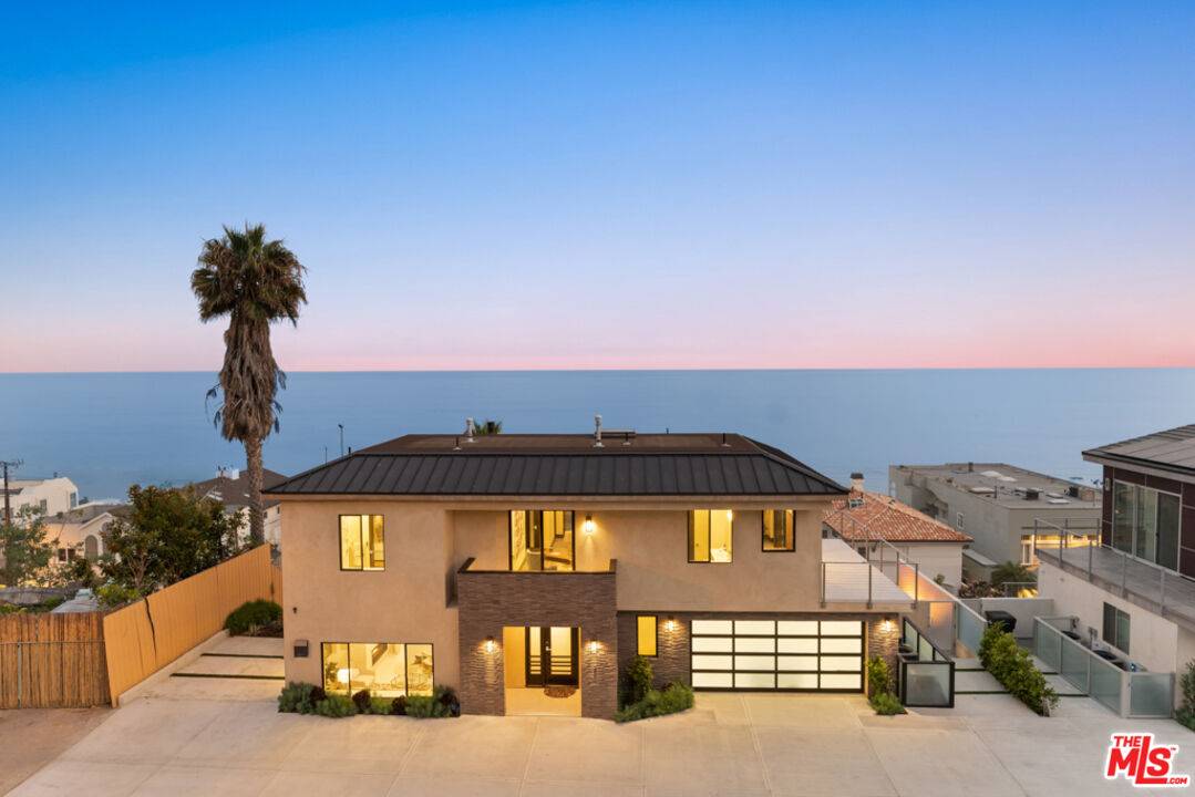 25411   Malibu Rd 3BR Malibu La