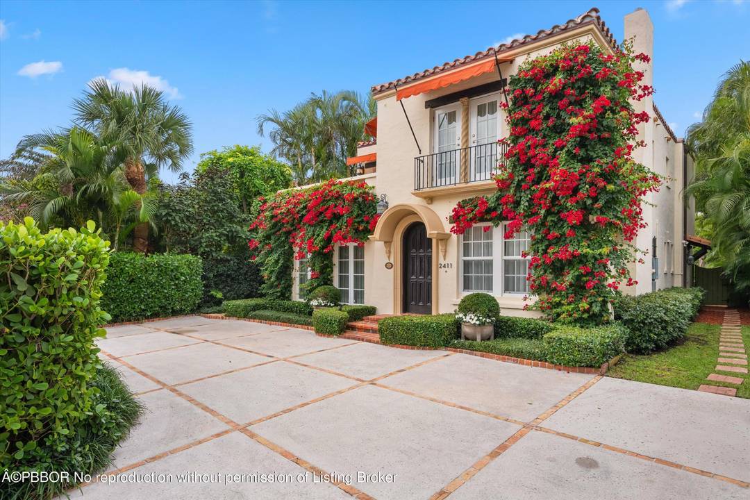 Beautifully renovated in 2022 and 2025, this charming historic home is very private and nestled on a quiet side street just steps from the intracoastal waterway and bike path in ...