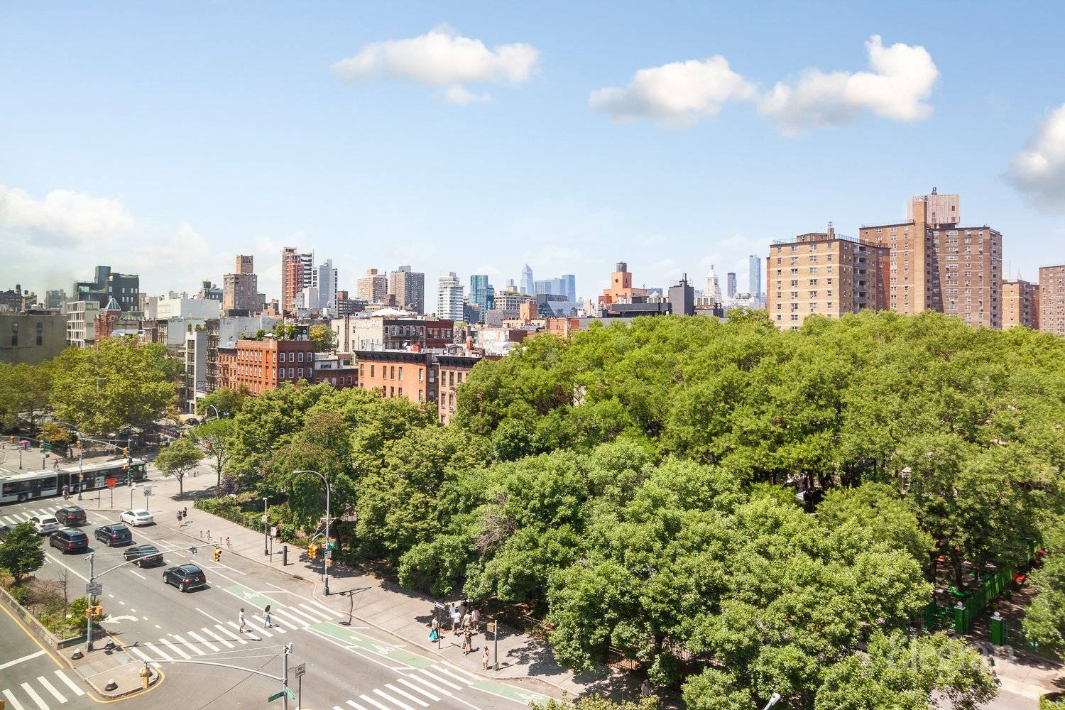 Residence 7E at 196 Orchard presents an exceptional opportunity for those seeking a luxurious one bedroom, one bathroom rental, also available furnished.
