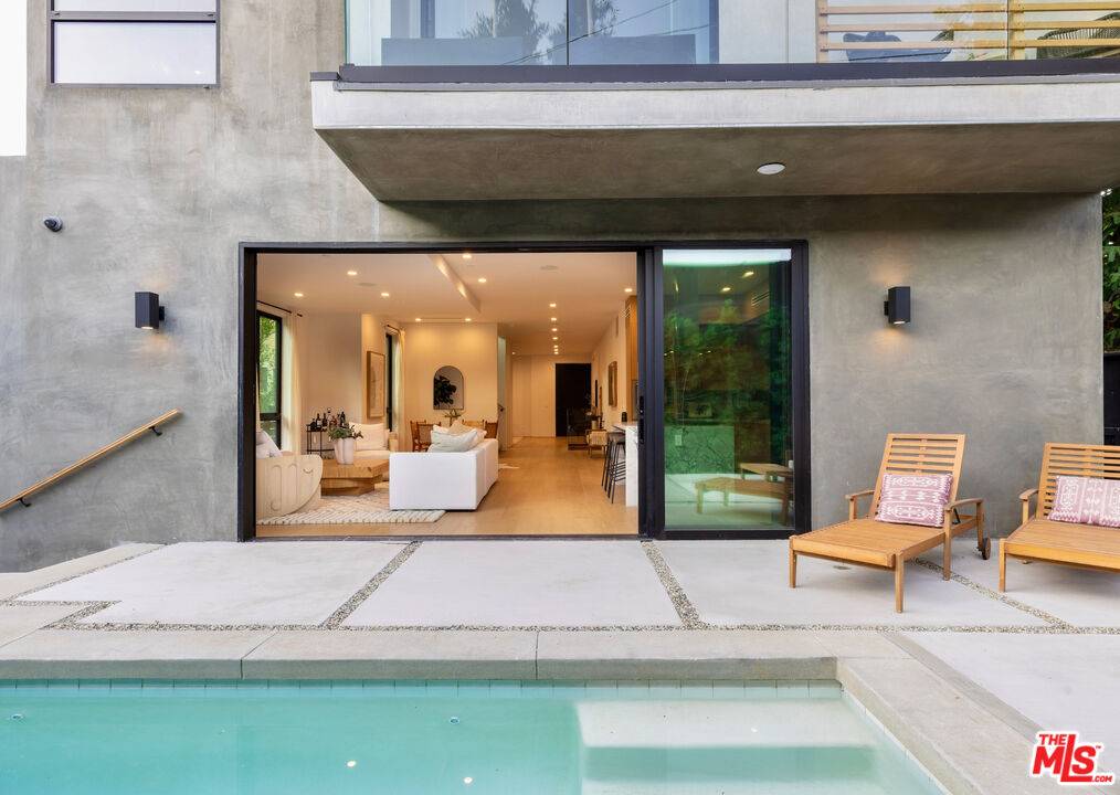 9064   Harland Ave 3BR Sunset Strip La