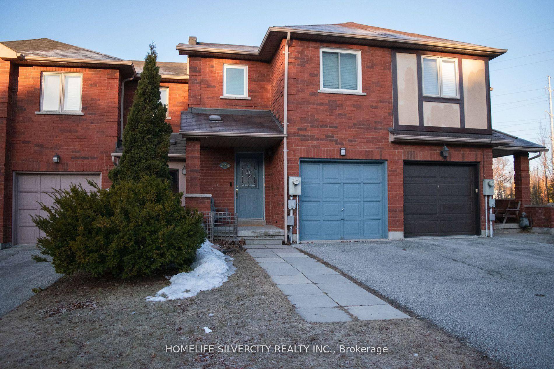 This well maintained, bright, and spacious freehold townhouse offers a perfect blend of comfort and functionality.