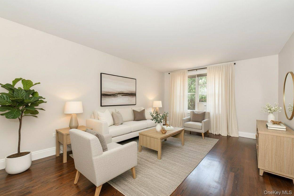 Move In Ready amp ; Picture Perfect !