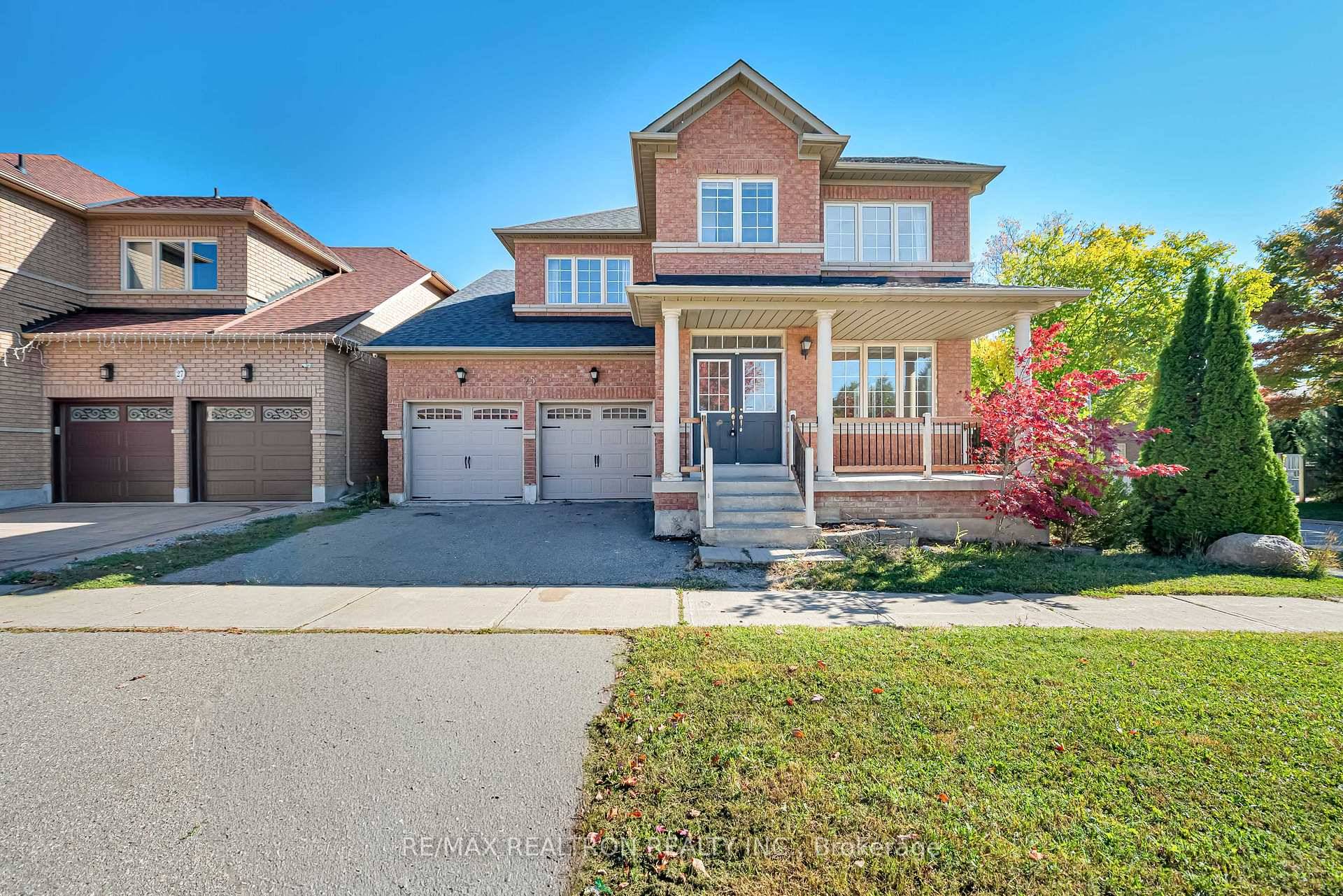 Excellent Location ! Facing Park.