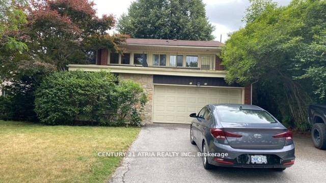 Extraordinary Opportunity To Lease Elegant 3 BEDROOM.
