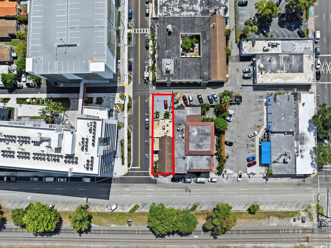 Positioned in the heart of booming Downtown Hollywood, this prime mixed use gem offers endless potential in a walkable, rapidly transforming community.