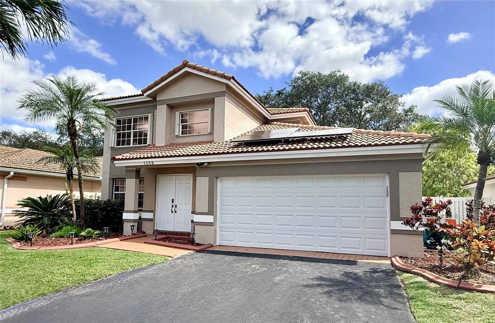 This impressive 2 story pool home offers the perfect layout with the primary bedroom on the first floor, featuring a spa style soaking tub and separate shower.