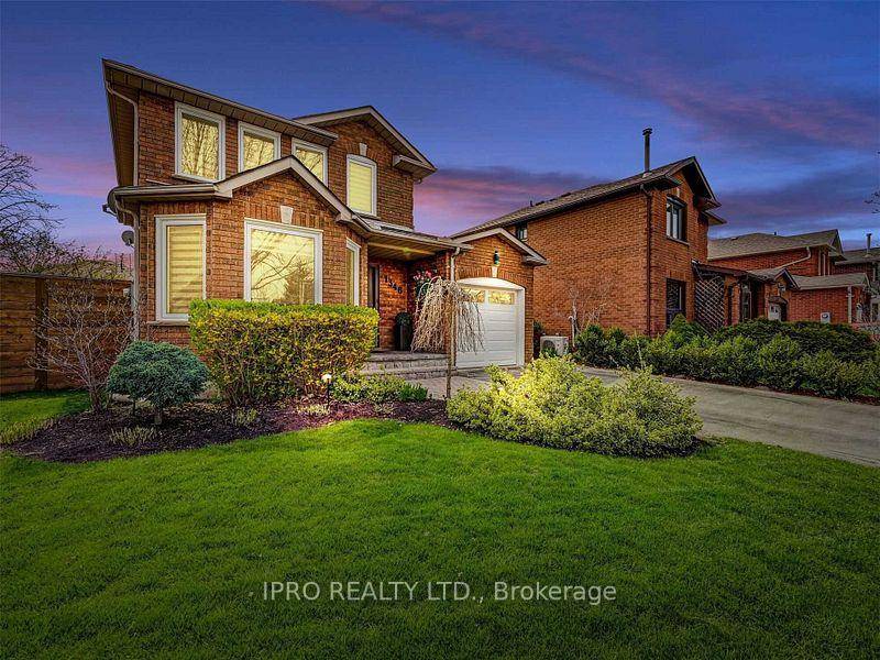 Welcome to this beautifully warm and welcoming upgraded home, located in the prestigious Glenn Abbey neighbourhood.