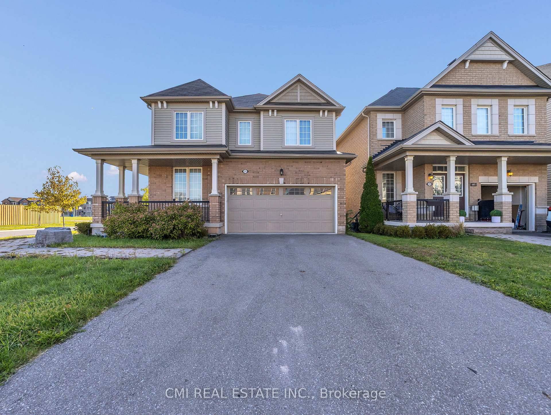 Step into this stunning and spacious 2, 200 sq ft detached residence offering 4 bedrooms and 3 bathrooms in one of Thorold's most sought after communities.