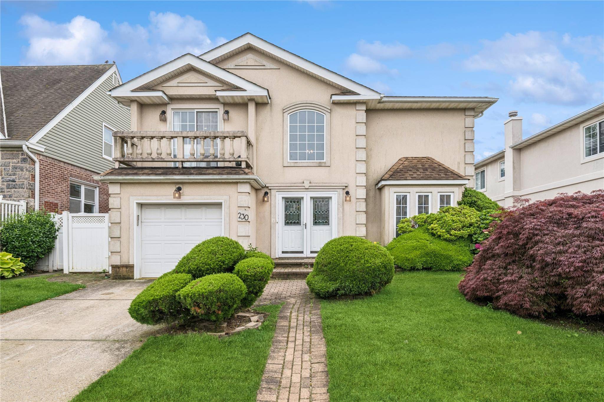 Welcome to Coastal Luxury Living at 230 W.
