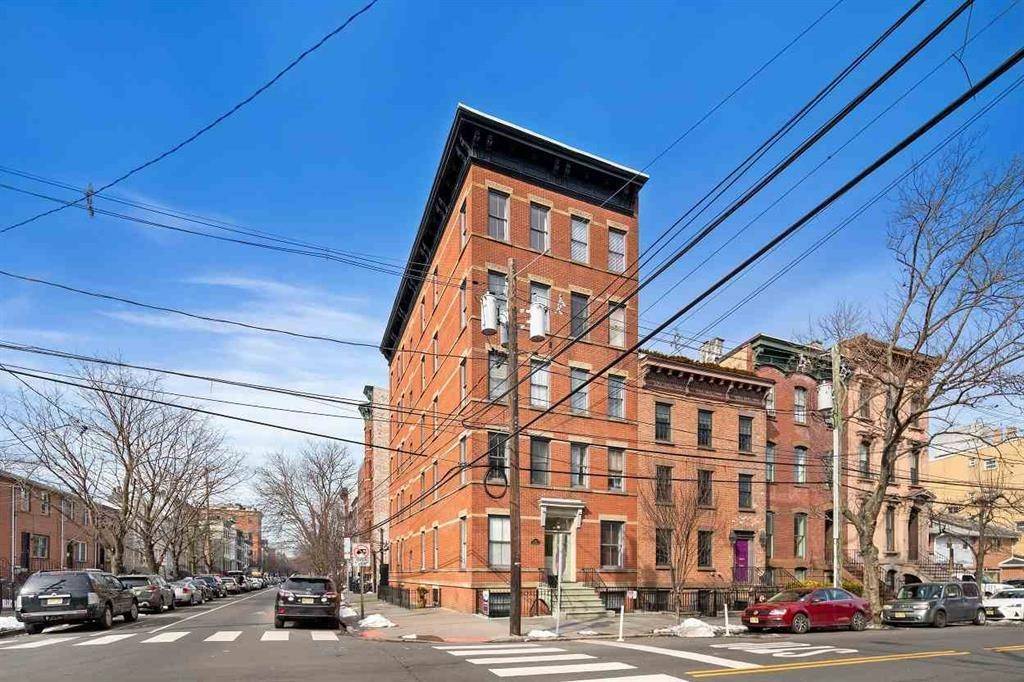 563 JERSEY AVE New Jersey