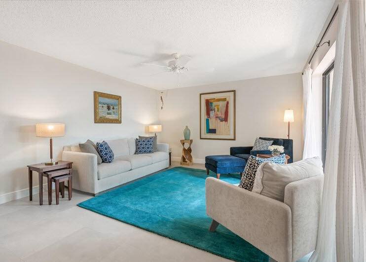 Renovated, gorgeous move in condition 2BR 2.