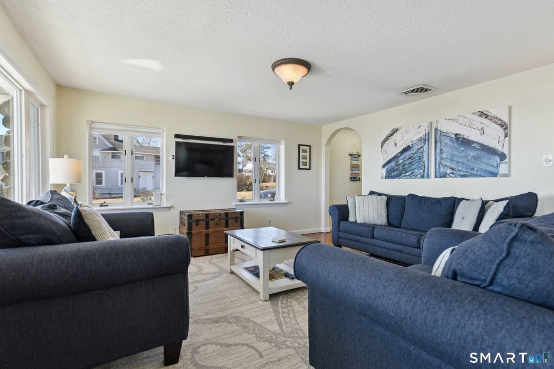 Beachfront Short Term Rental Available Now through May 16, 2026 Enjoy coastal living in this beautiful beachfront rental available immediately through May 16, 2026.
