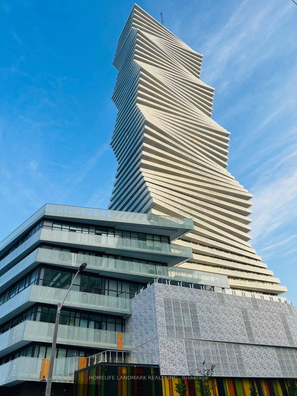One Bedroom Unit In The Heart of Mississauga, High End Finishes.