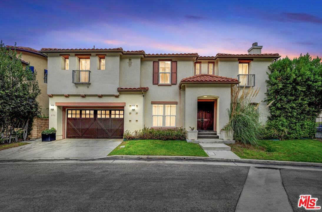 2752   Stone View Ct 5BR Hollywood Hills East La