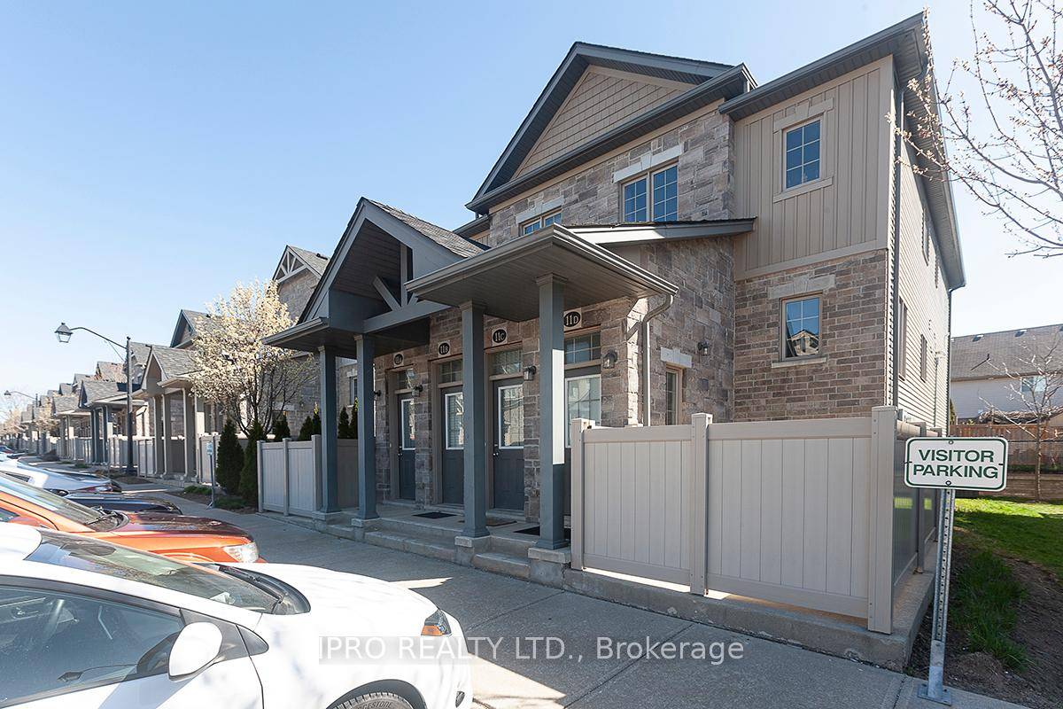 Beautiful 3 bedroom, 2 bath condo townhouse in Huron Park, well maitained home, features bright and spacious open concept kitchen, laminate floors on main level, center Island, granite counters, dining ...