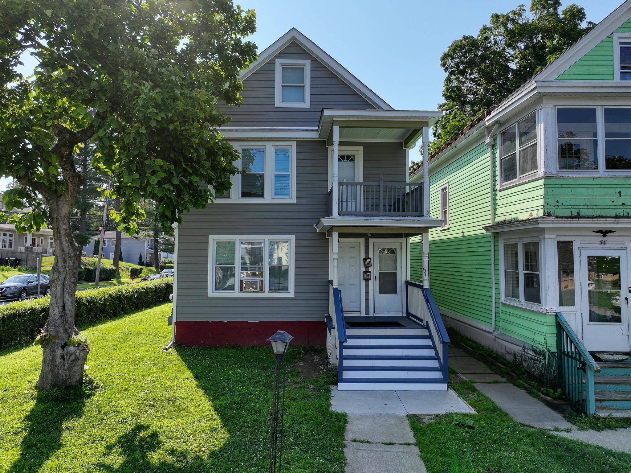 Excellent 2 Family Investment Opportunity !