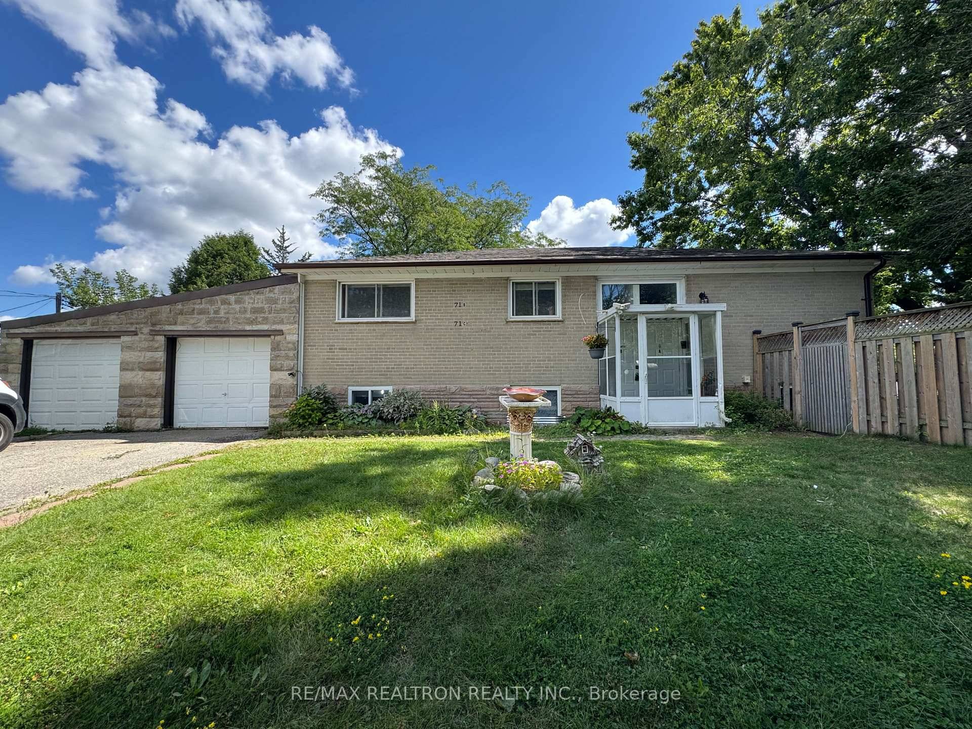 Welcome to this beautifully renovated, never lived in 1 bedroom basement apartment in the heart of Aurora Heights.