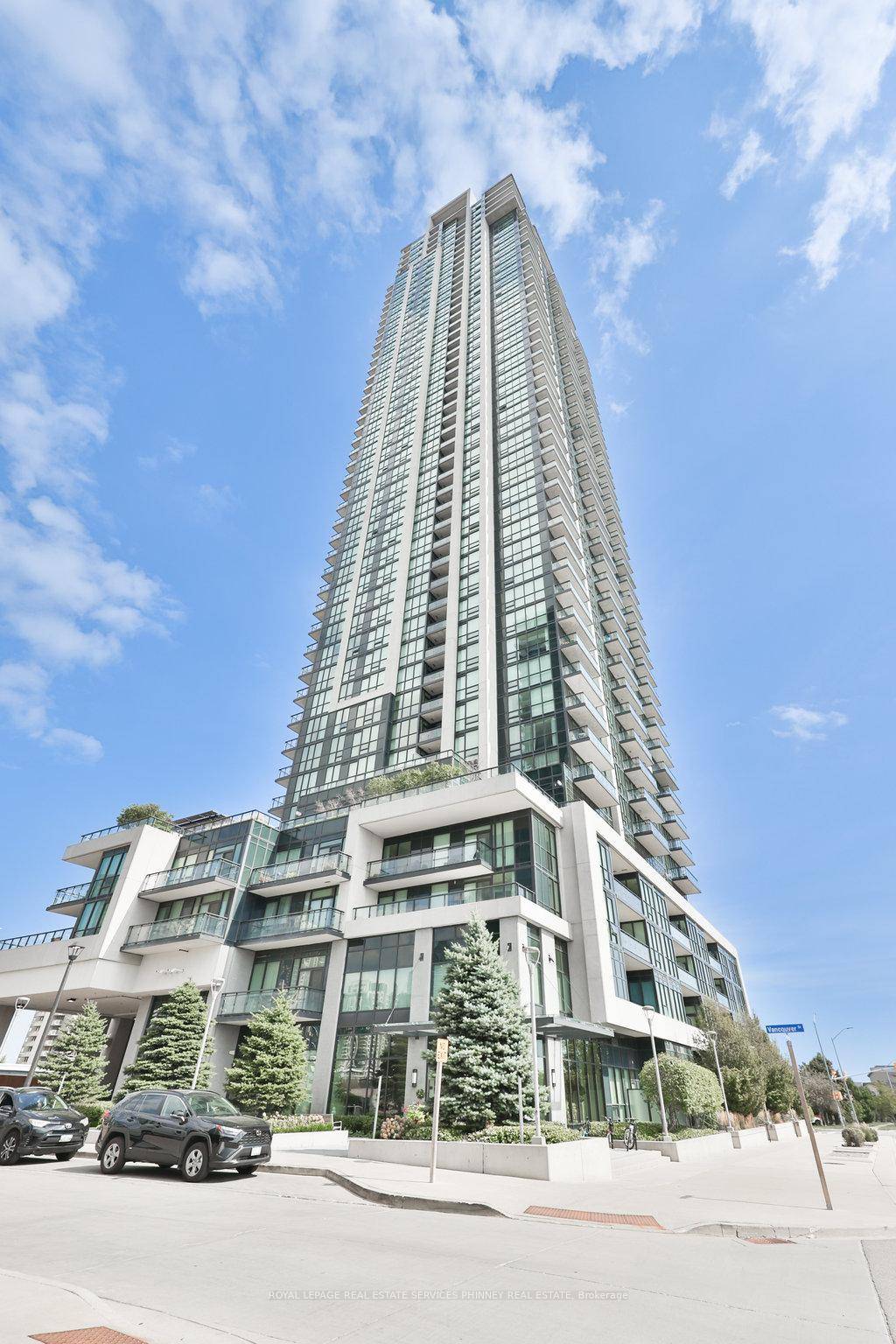 Welcome to Pinnacle Grand Park II a high end building centrally located near all amenities, transit and major highways.