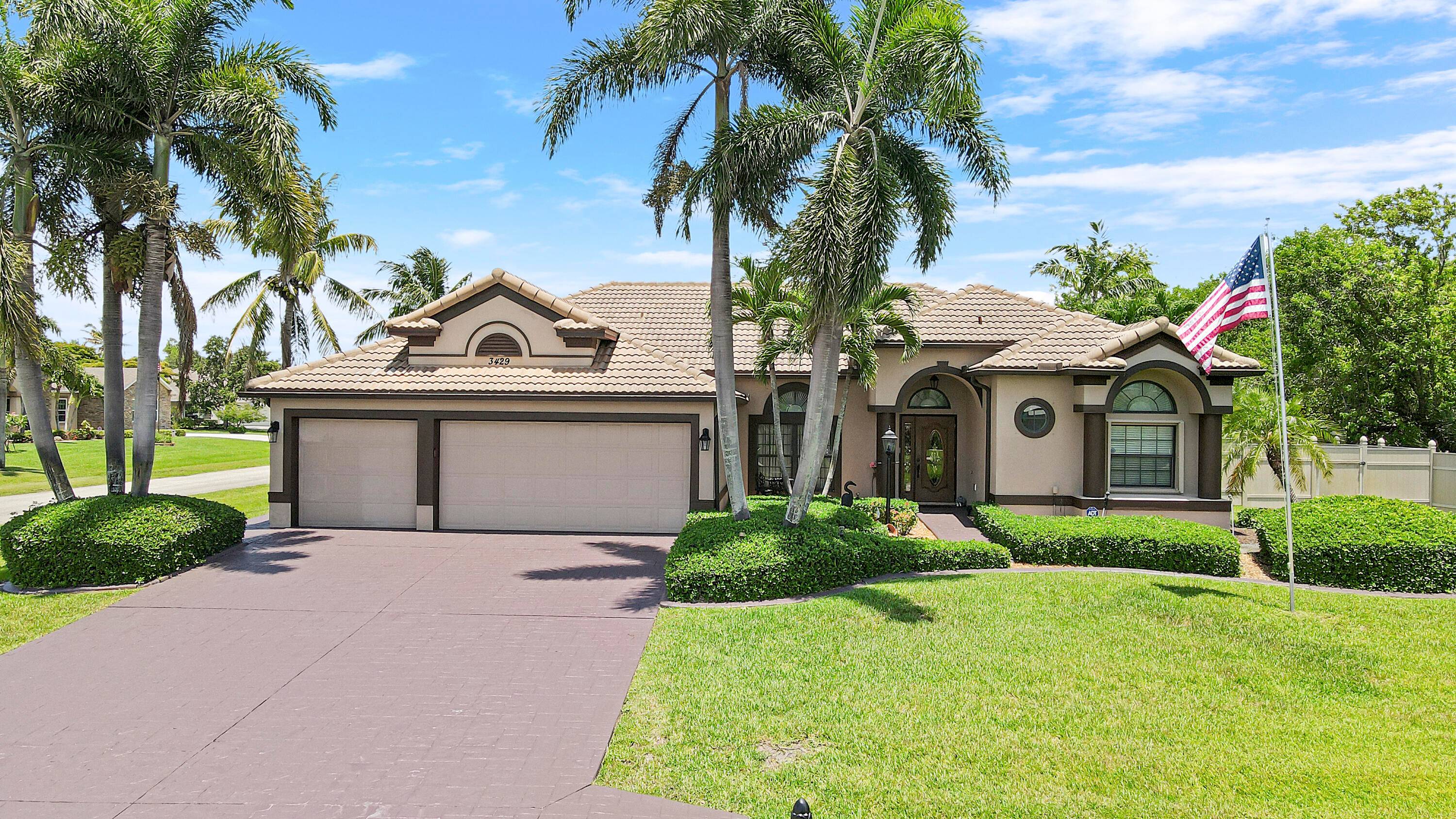 Gorgeous 5 BD., 3 BA home with large media room on a spacious corner lot in the desirable Paar Estates neighborhood.