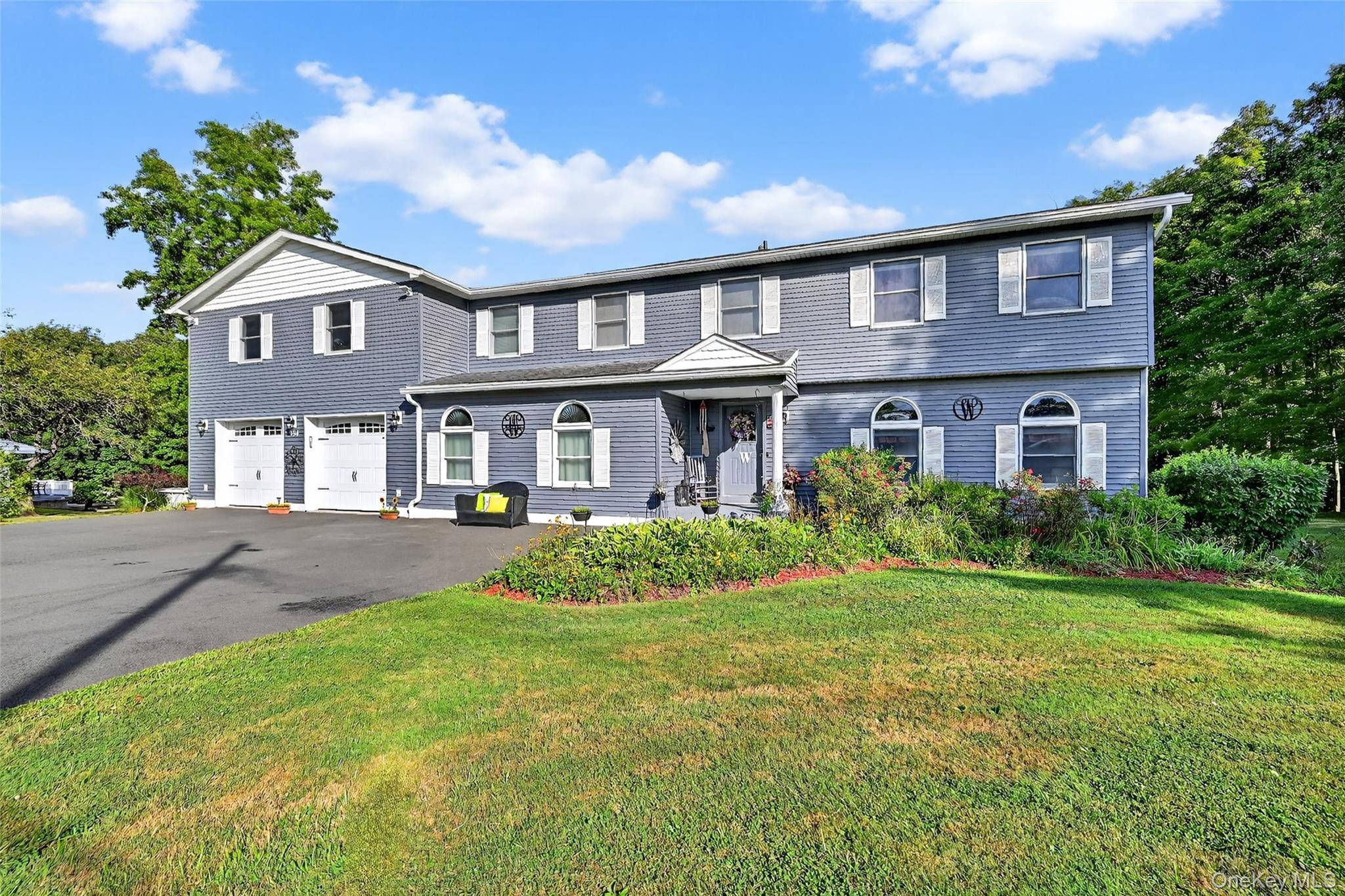 Welcome to this beautifully maintained 5 bedroom, 4.