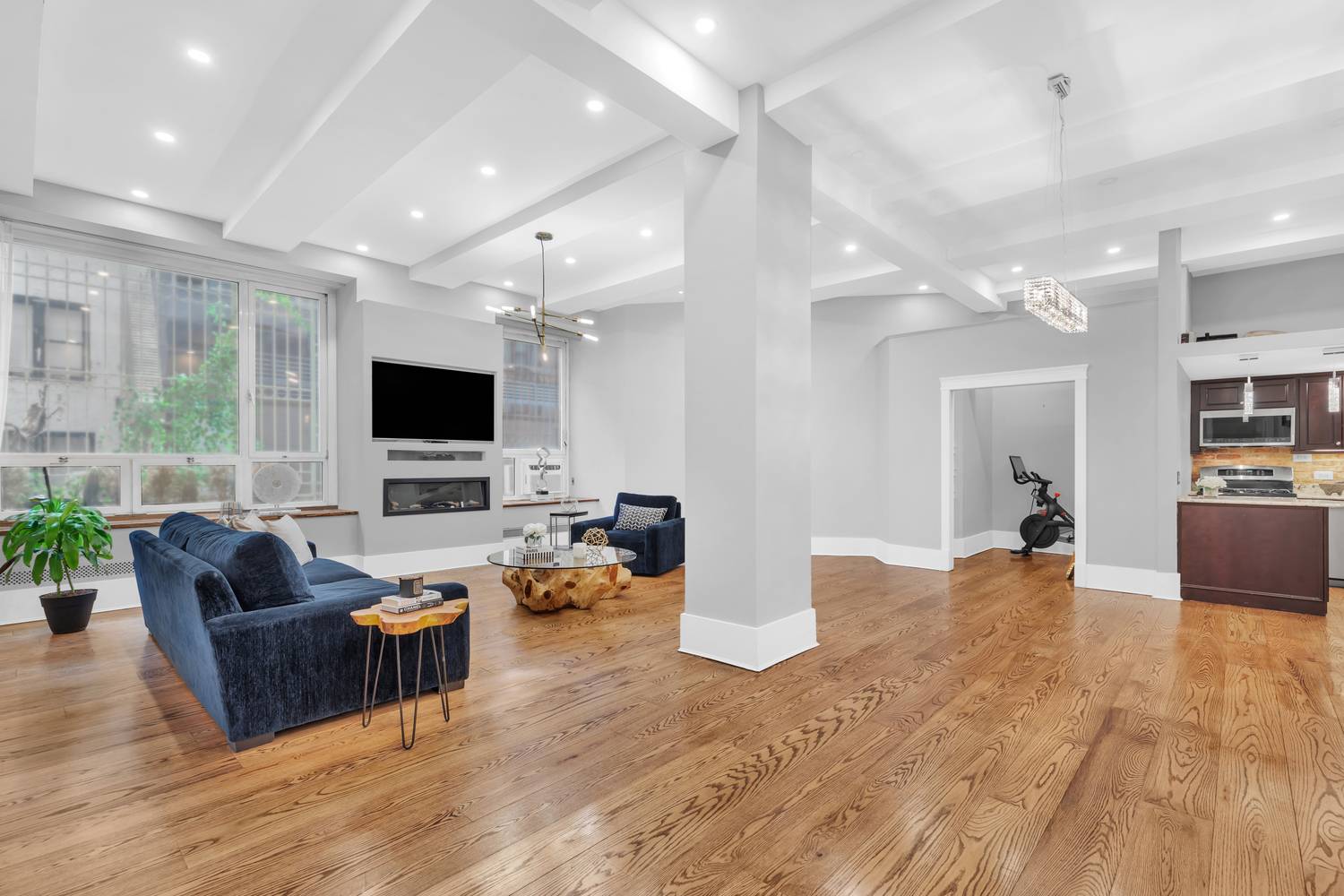 SPECTACULAR LOFT with 12ft ceilings and in unit Washer Dryer.