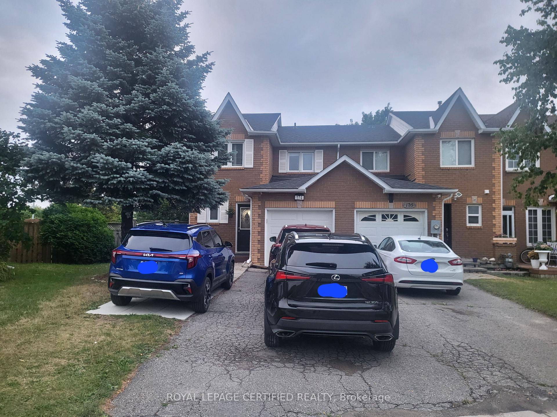 A well maintained 3 Bedrooms and 2 Washrooms house on upper level plus 1 Bedroom basement apartment with second Kitchen perfect for a large size family in a very good ...