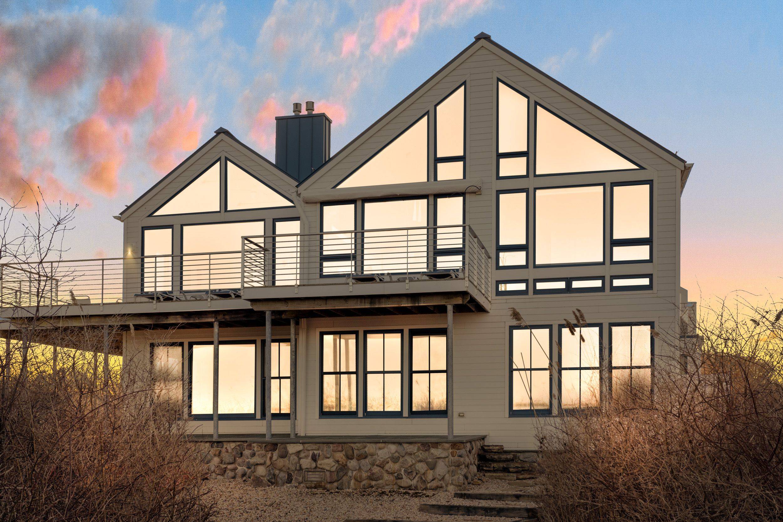 Simply Sublime Lakefront Montauk