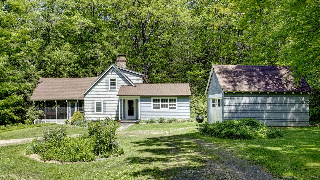 Fern Cottage. 1948 Cape on 7 acres.