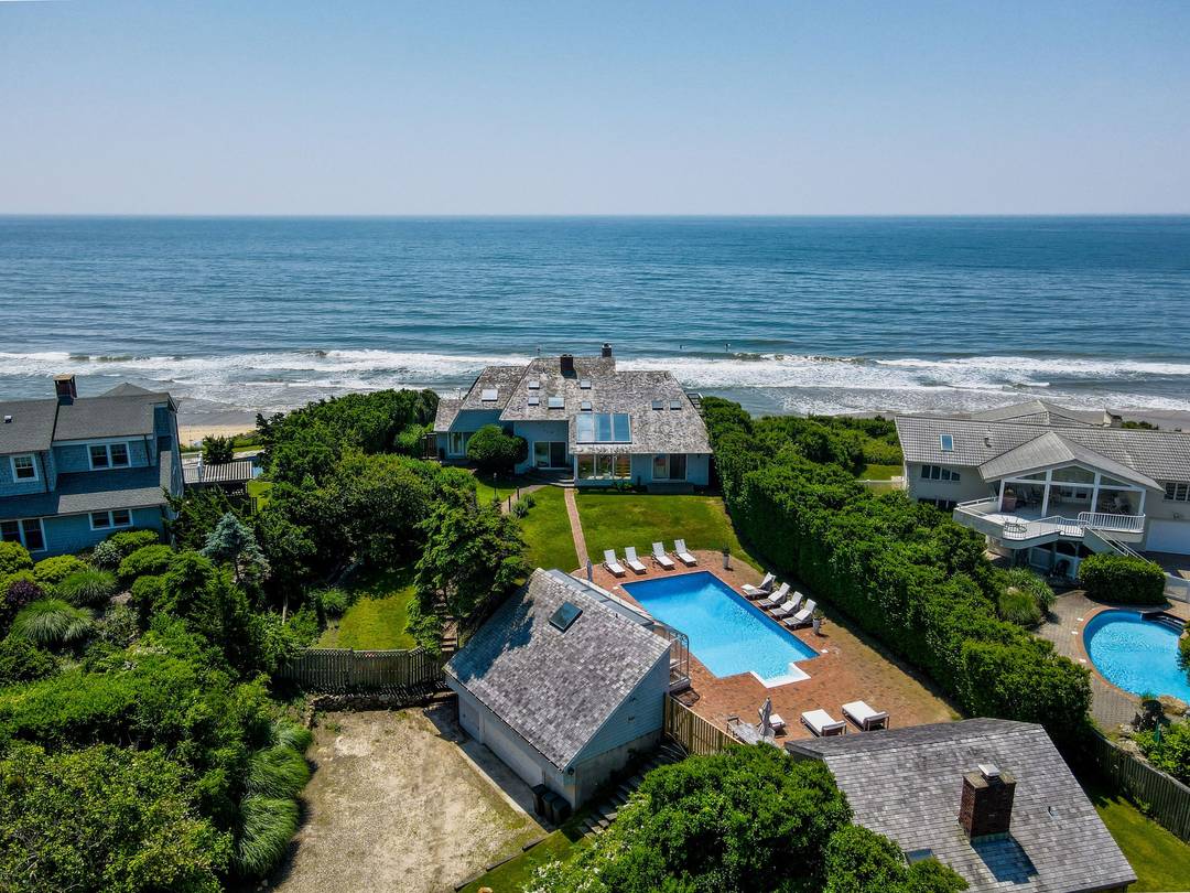 Classic Home with Oceanfront View in Montauk